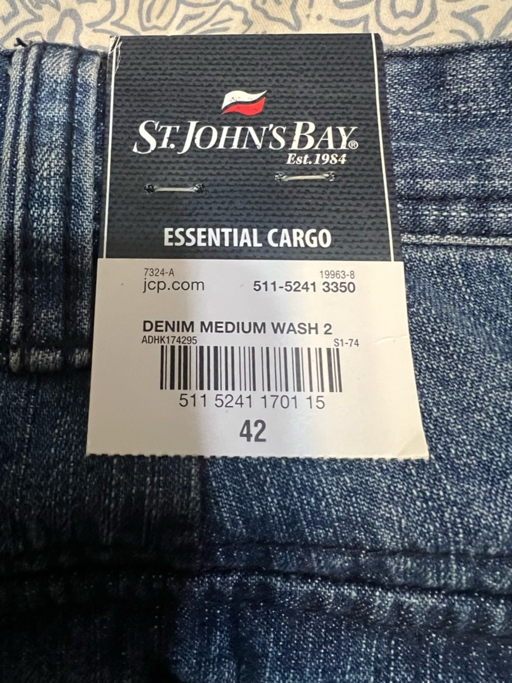 Men’s Denim Shorts - Picture 2 of 3